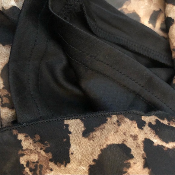 🎉🌹🍾HOST PICK Flared Bottom Dress - Picture 4 of 7